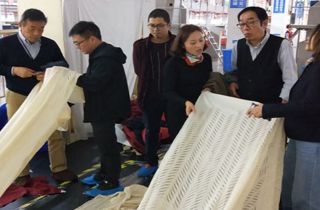 加深交流，合作共贏